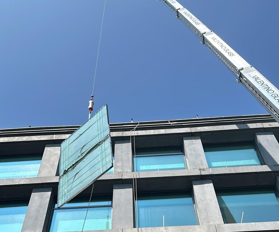 installazione vetro camera in quota a Milano